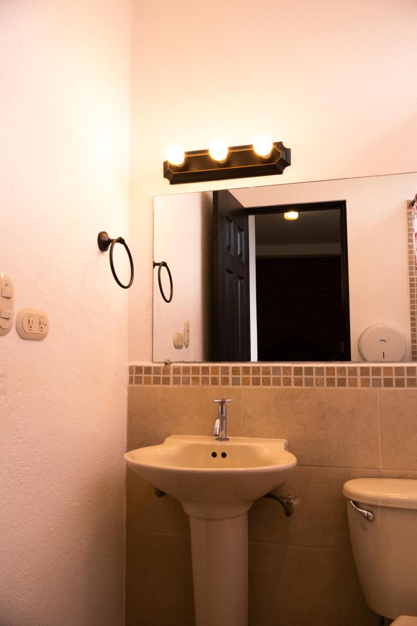 Lar Antiqua Hotel ケツァルテナンゴ エクステリア 写真